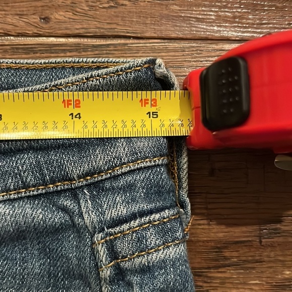 Lucky Brand Sofia Straight Leg Jeans - Picture 10 of 15